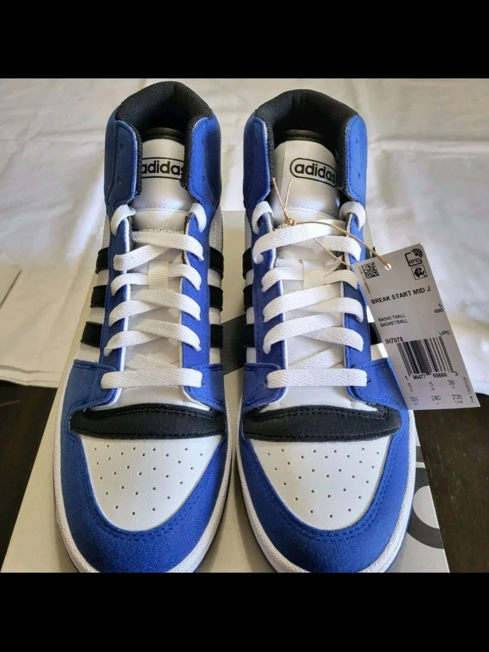 adidas classic mid